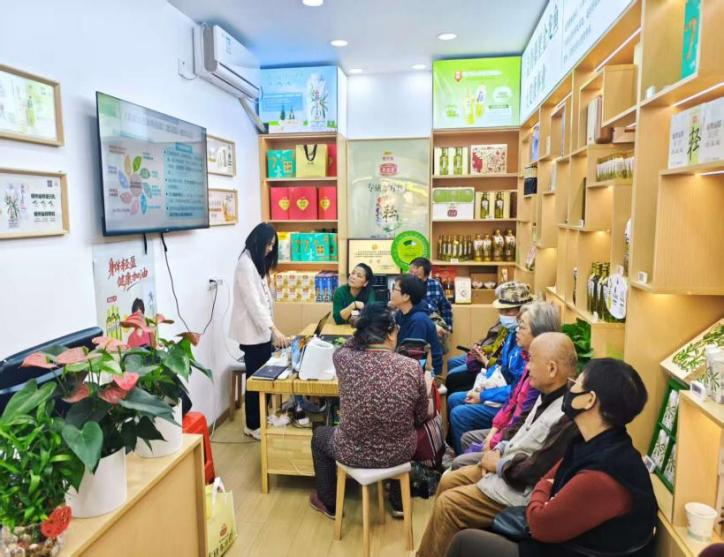 ��˹��--ȫ�����ݻ�����Ϸƽ̨